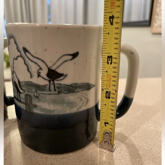 Vintage Ceramic Coffee Mug Embossed Seagulls Nautical Beach Themed Cup Set Of 2 - Picture 3 of 11